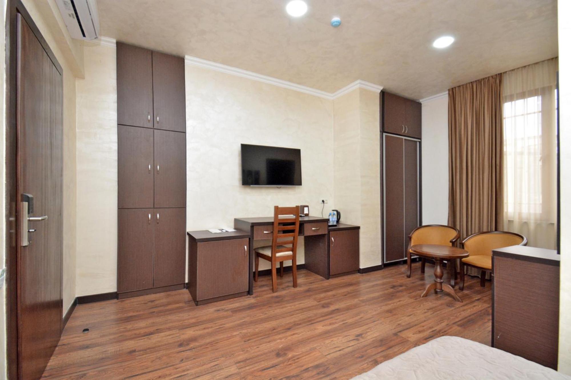 Partez Hotel Γιερεβάν Εξωτερικό φωτογραφία