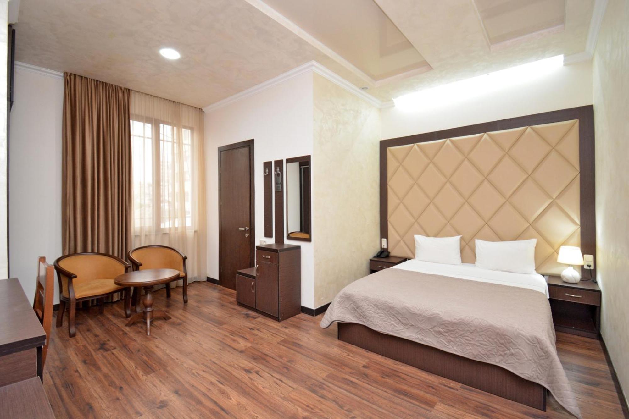 Partez Hotel Γιερεβάν Εξωτερικό φωτογραφία