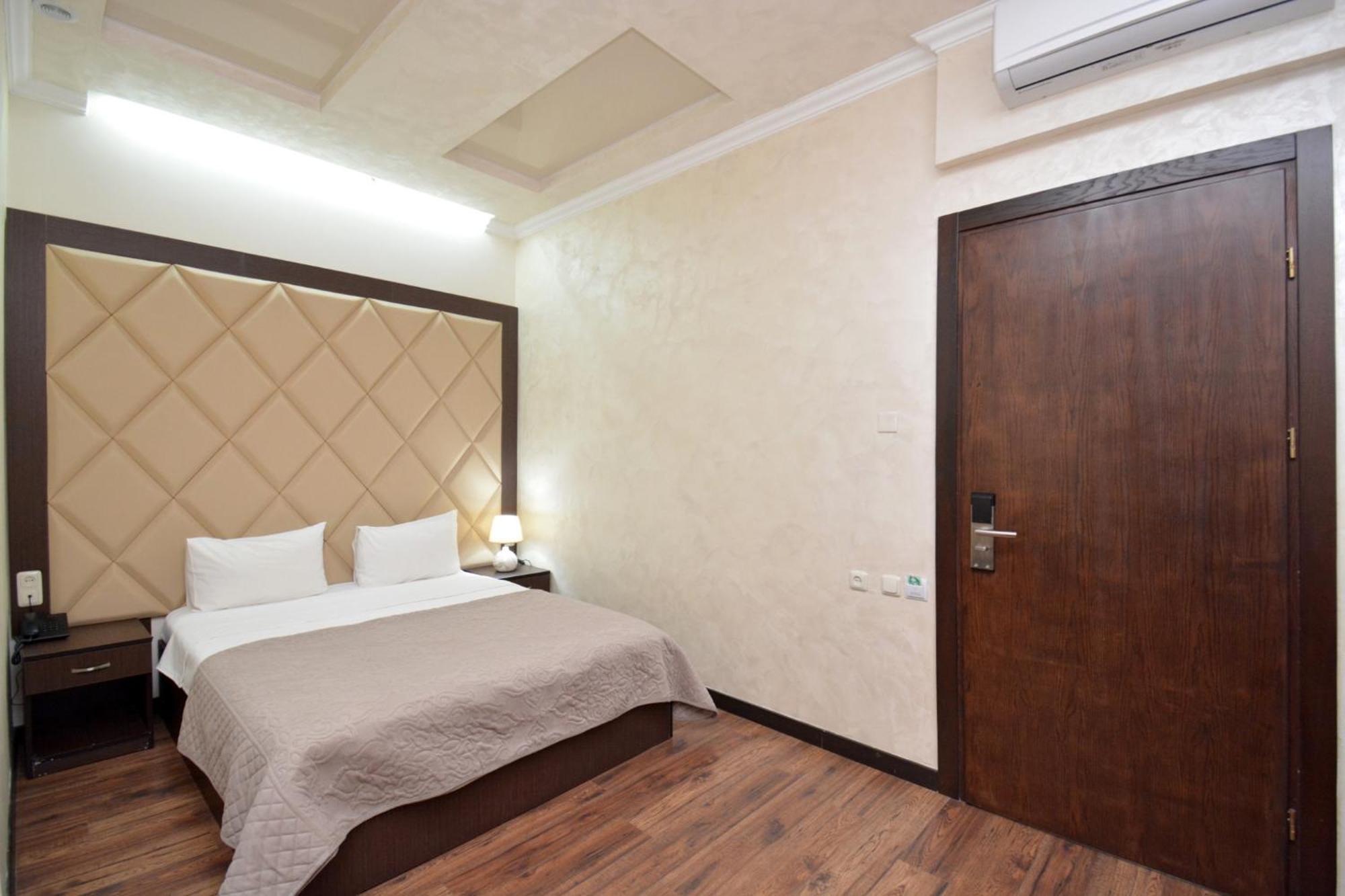 Partez Hotel Γιερεβάν Εξωτερικό φωτογραφία